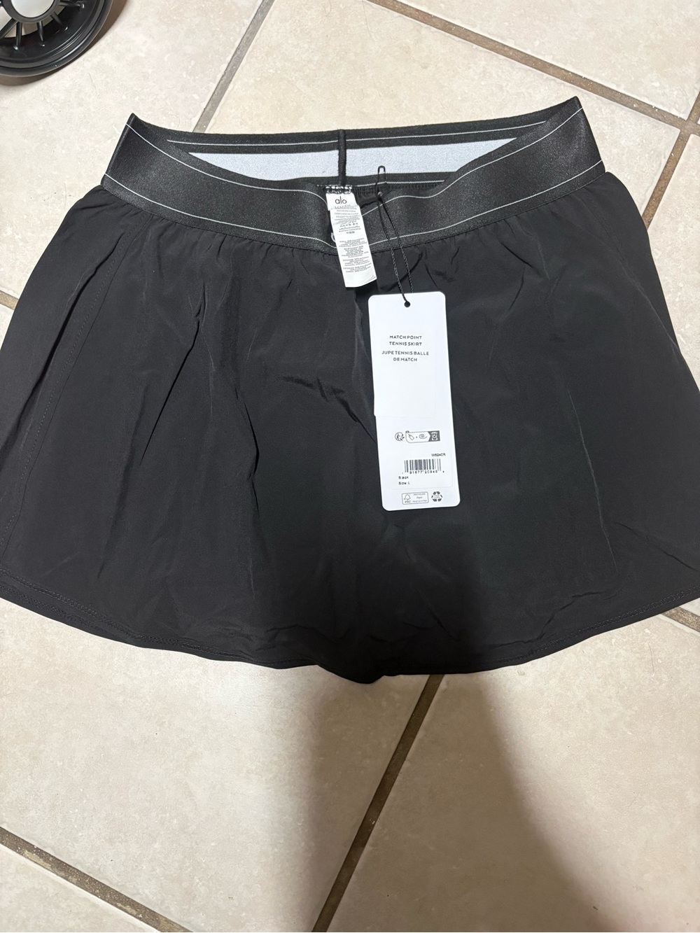 ALO Yoga Black Circle Skater Tennis Skirt with Elastic Waistband